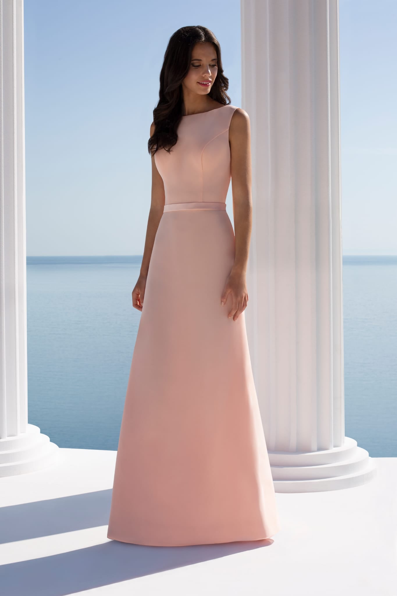 Elegant Baby Pink Maxi Dress with Open Back