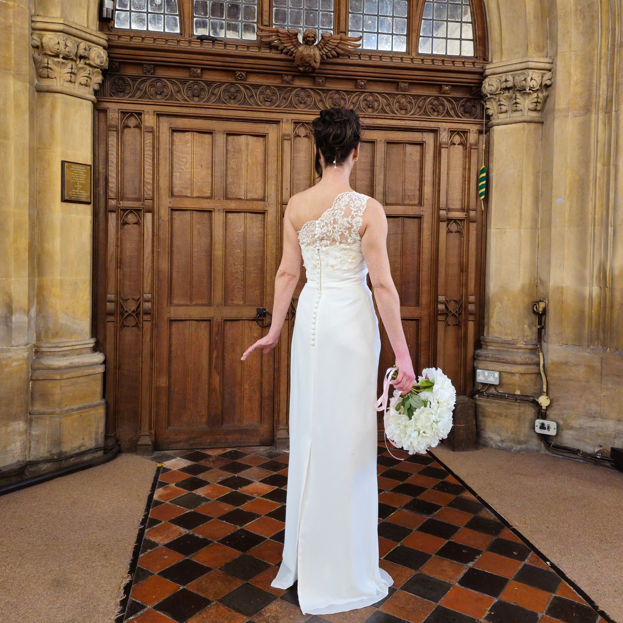 One-Shoulder Lace Wedding Gown